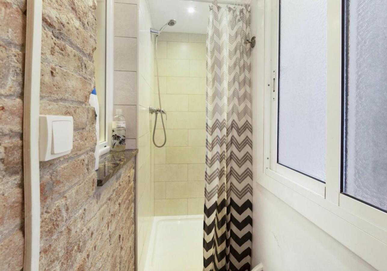Appartement Great In Sagrada Familia With Balcony *